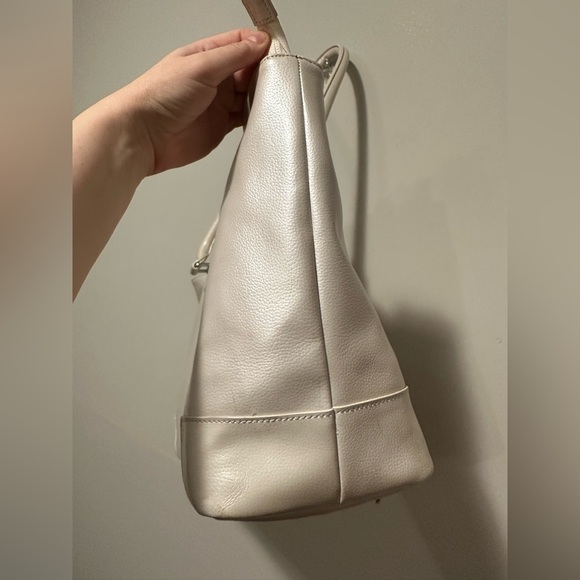 Buffbunny Collection Game Changer Tote Bag - Picture 4 of 16